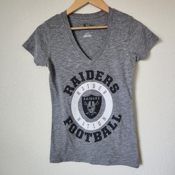 NFL Tops - Raiders V Neck Women's T-Shirt, Size S